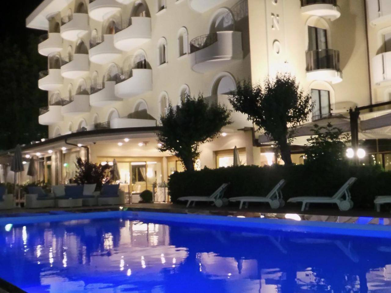 Hotel Nettuno Cervia Ngoại thất bức ảnh