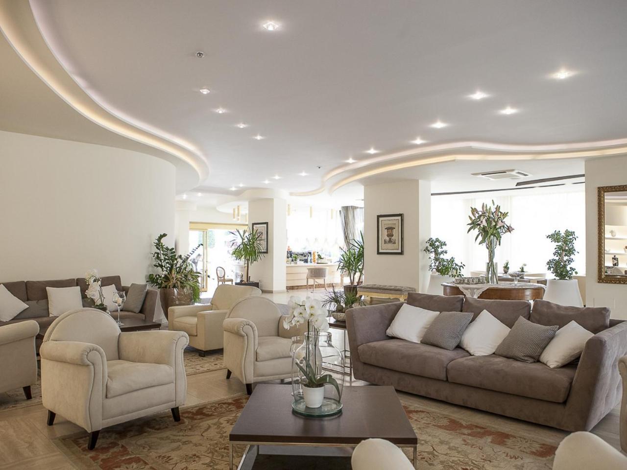 Hotel Nettuno Cervia Ngoại thất bức ảnh