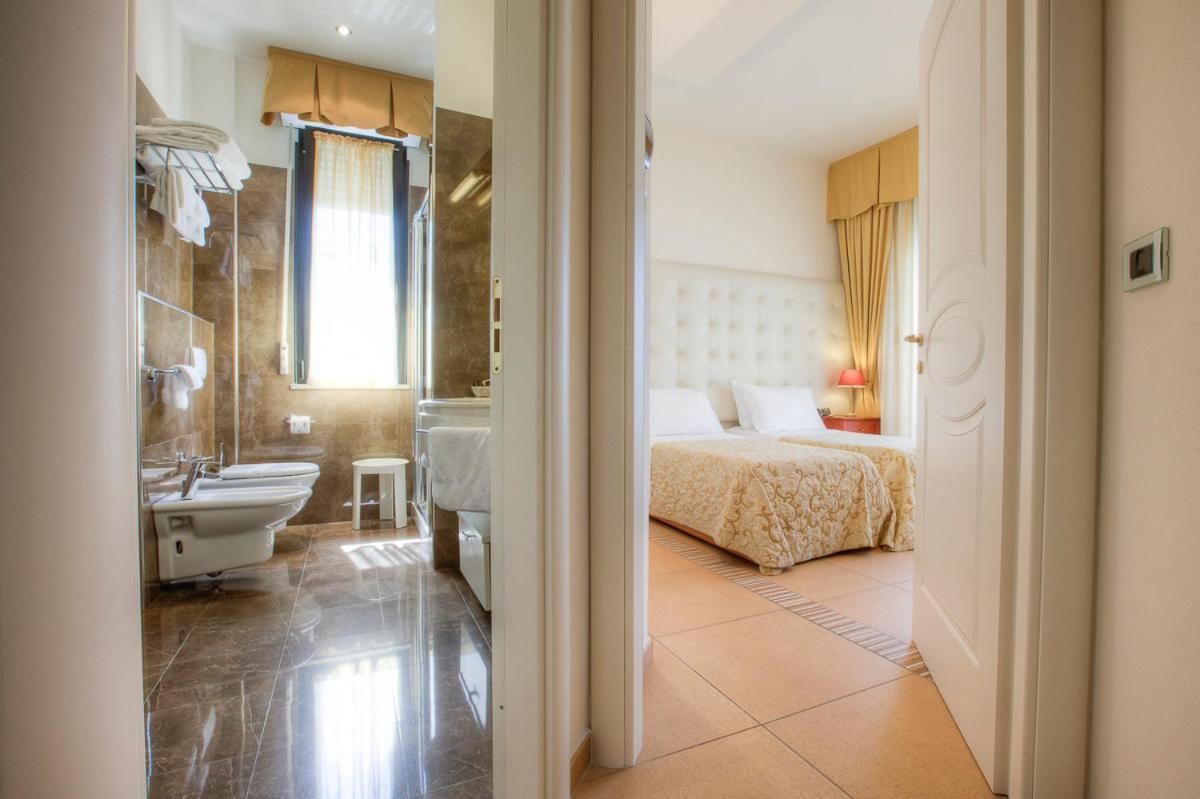 Hotel Nettuno Cervia Ngoại thất bức ảnh